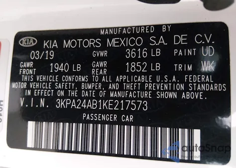 2019 Kia Rio S z USA, uszkodzony, nr VIN 3KPA24AB1KE217573